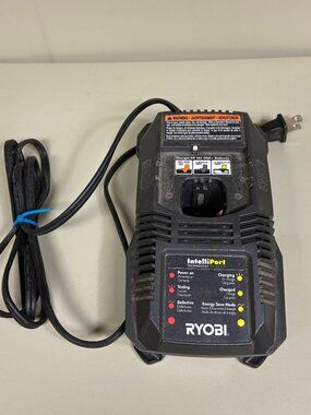 Ryobi P118 One+ 18V Battery Charger IntelliPort 140185009 Lithium NiCd OEM